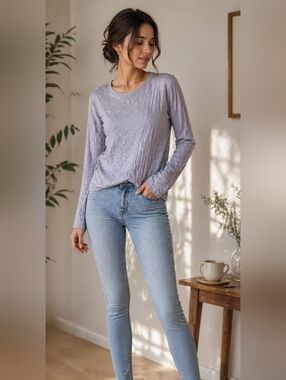Vera Wang Lilac Textured Knit Long Sleeve Sweater Size Small Designer Soft Layer